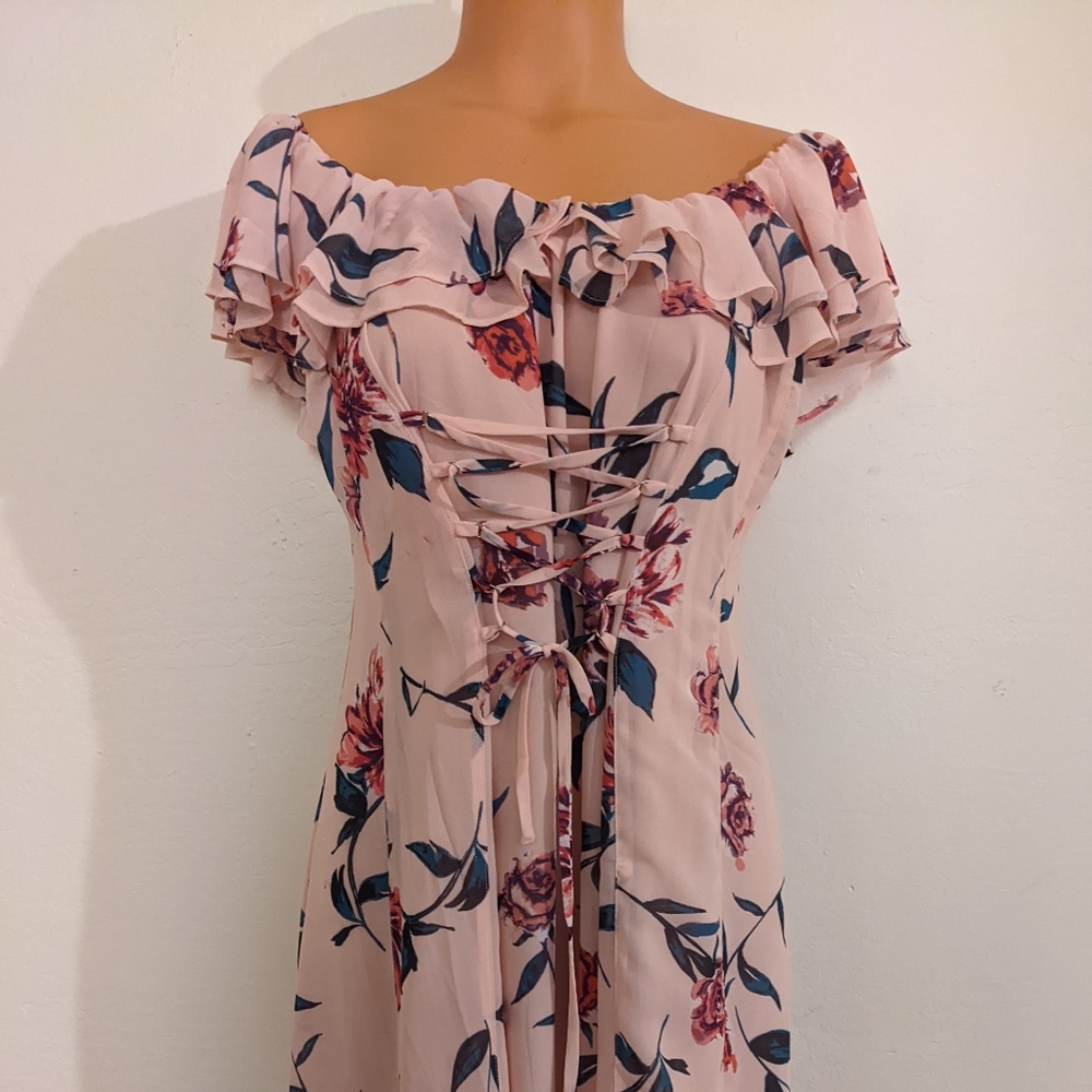 ASTR floral cinch off shoulder flowy dress size 6